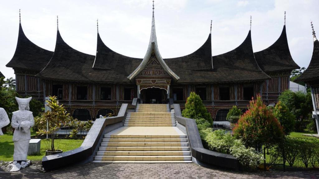 The Axana Hotel Padang  Exterior foto