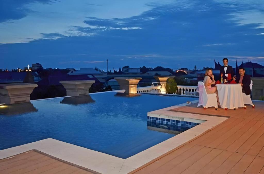 The Axana Hotel Padang  Exterior foto