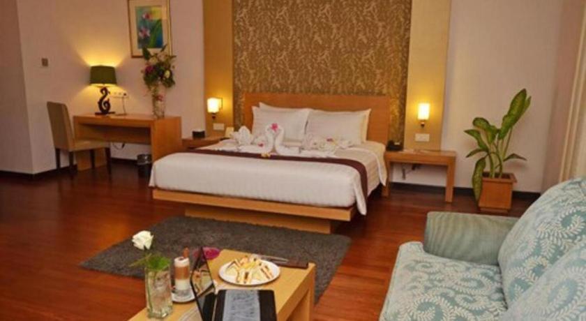 The Axana Hotel Padang  Exterior foto