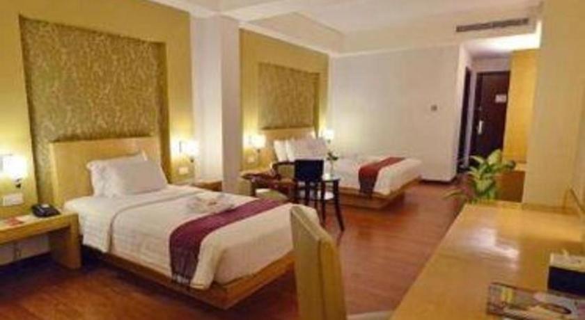 The Axana Hotel Padang  Exterior foto