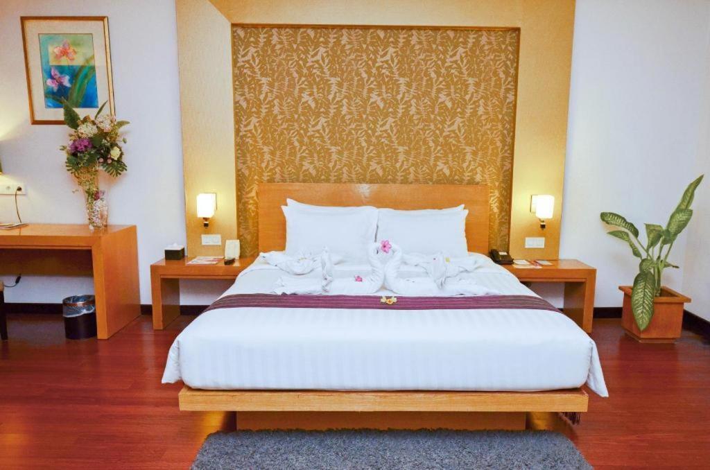The Axana Hotel Padang  Exterior foto