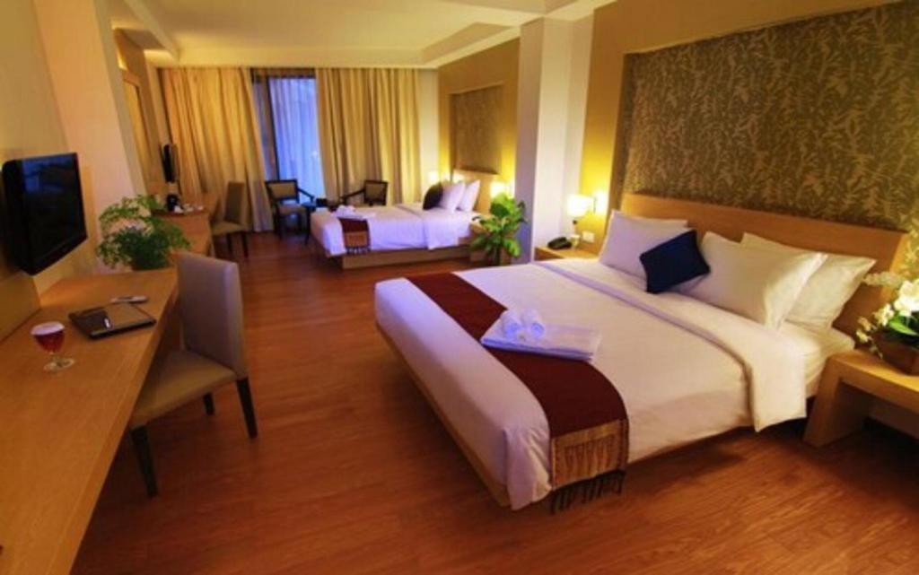 The Axana Hotel Padang  Exterior foto